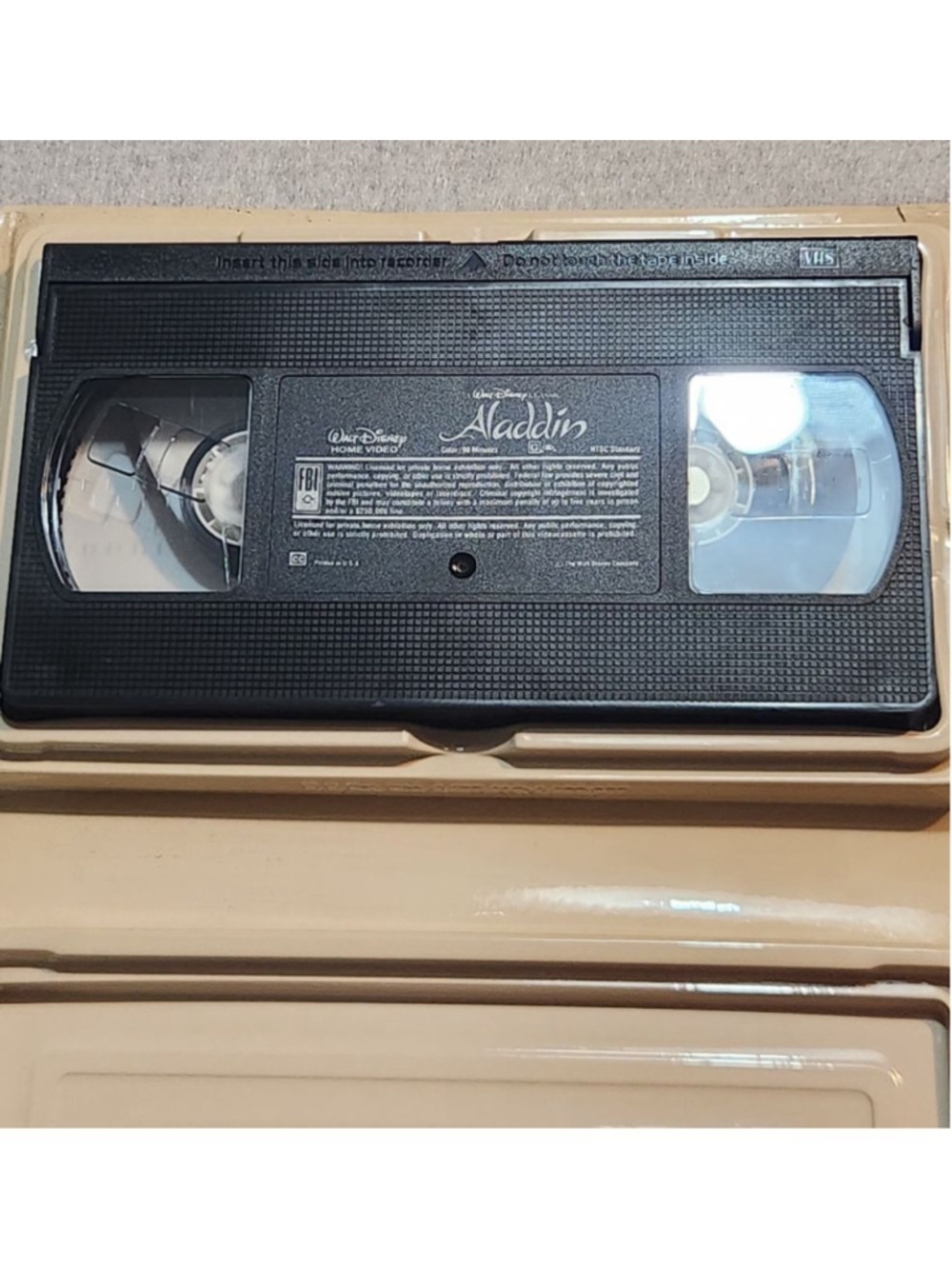 Set of 3Vintage Walt Disney VHS Tapes The Fox and the Hound, Pinocchio, Aladdin - Picture 3 of 10